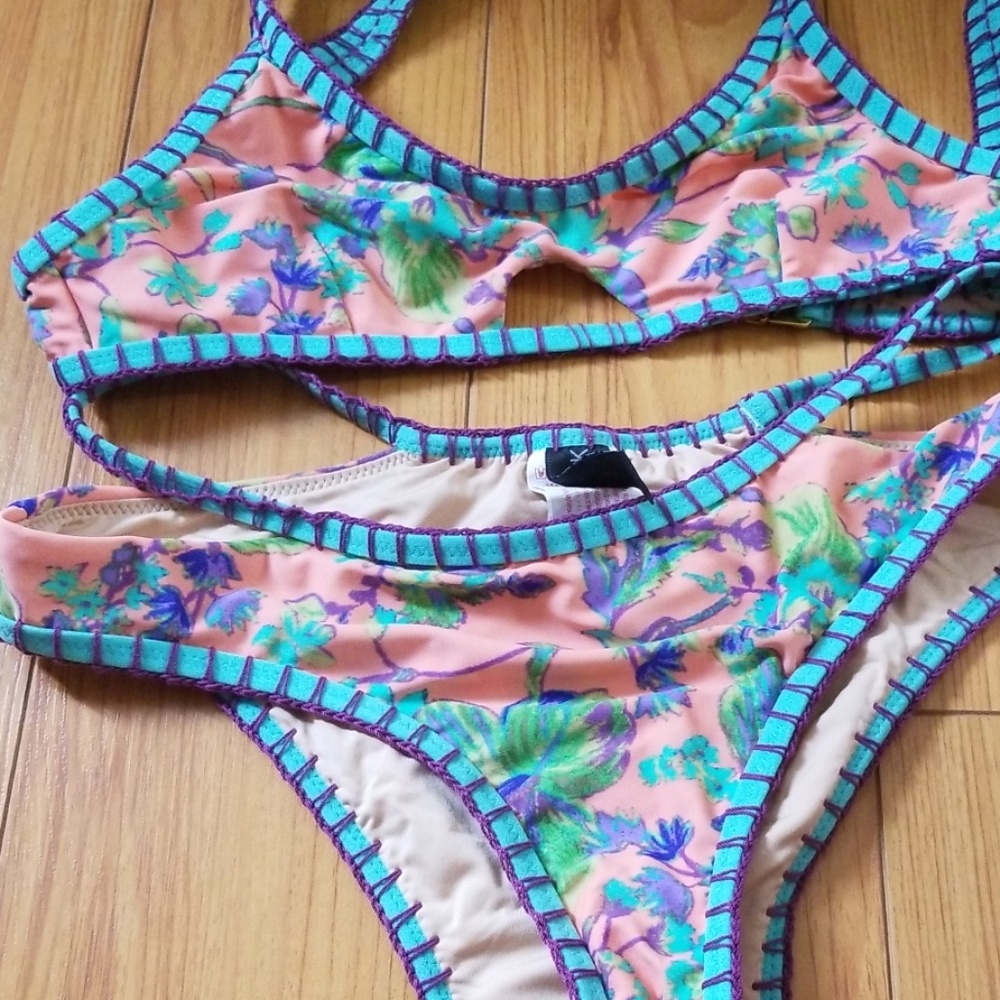 Floral bikini